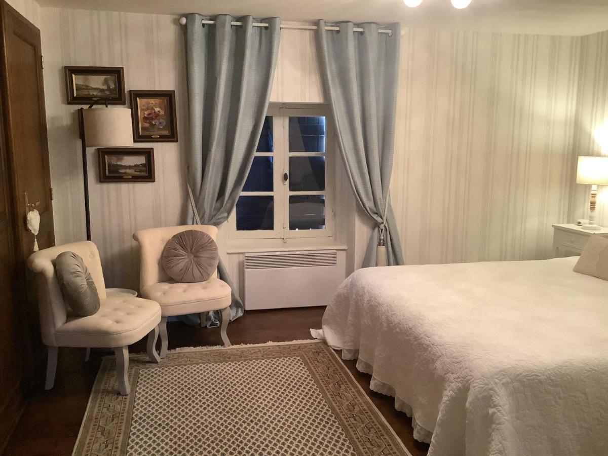 La Maison Bleue Juillac  外观 照片
