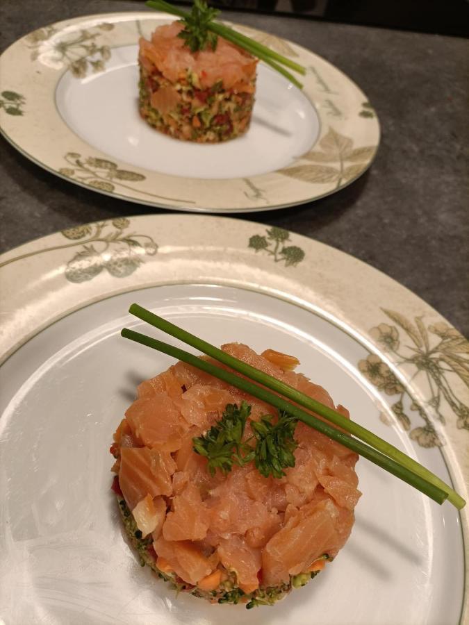 La Maison Bleue Juillac  外观 照片