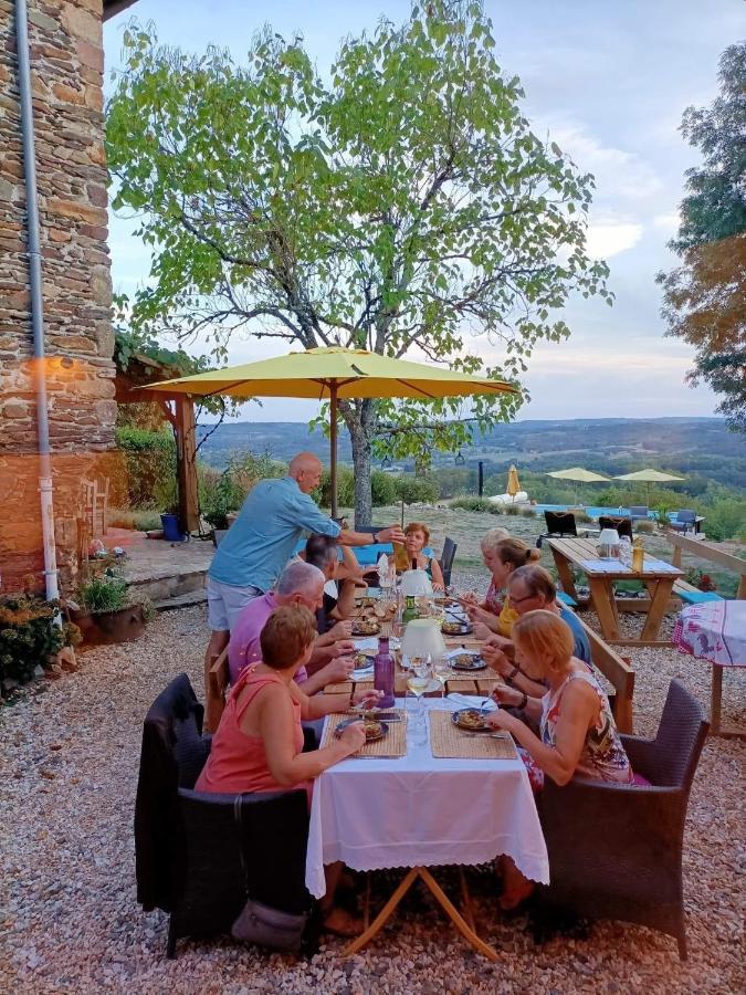 La Maison Bleue Juillac  外观 照片