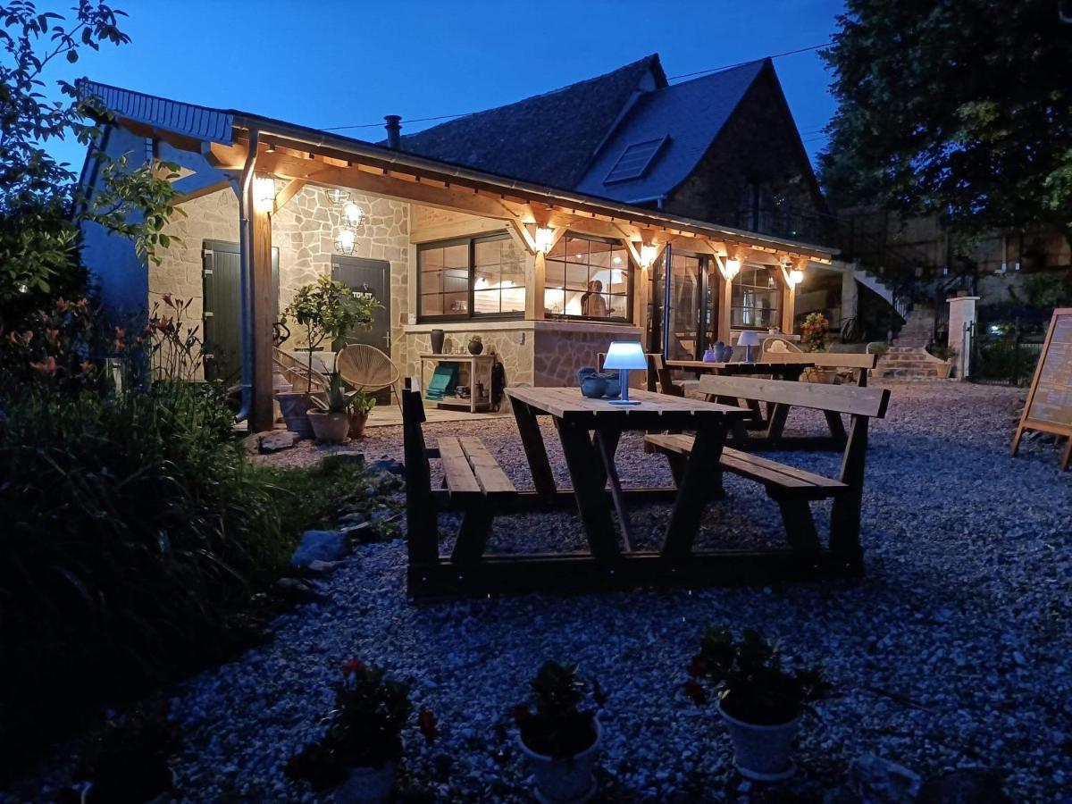 La Maison Bleue Juillac  外观 照片